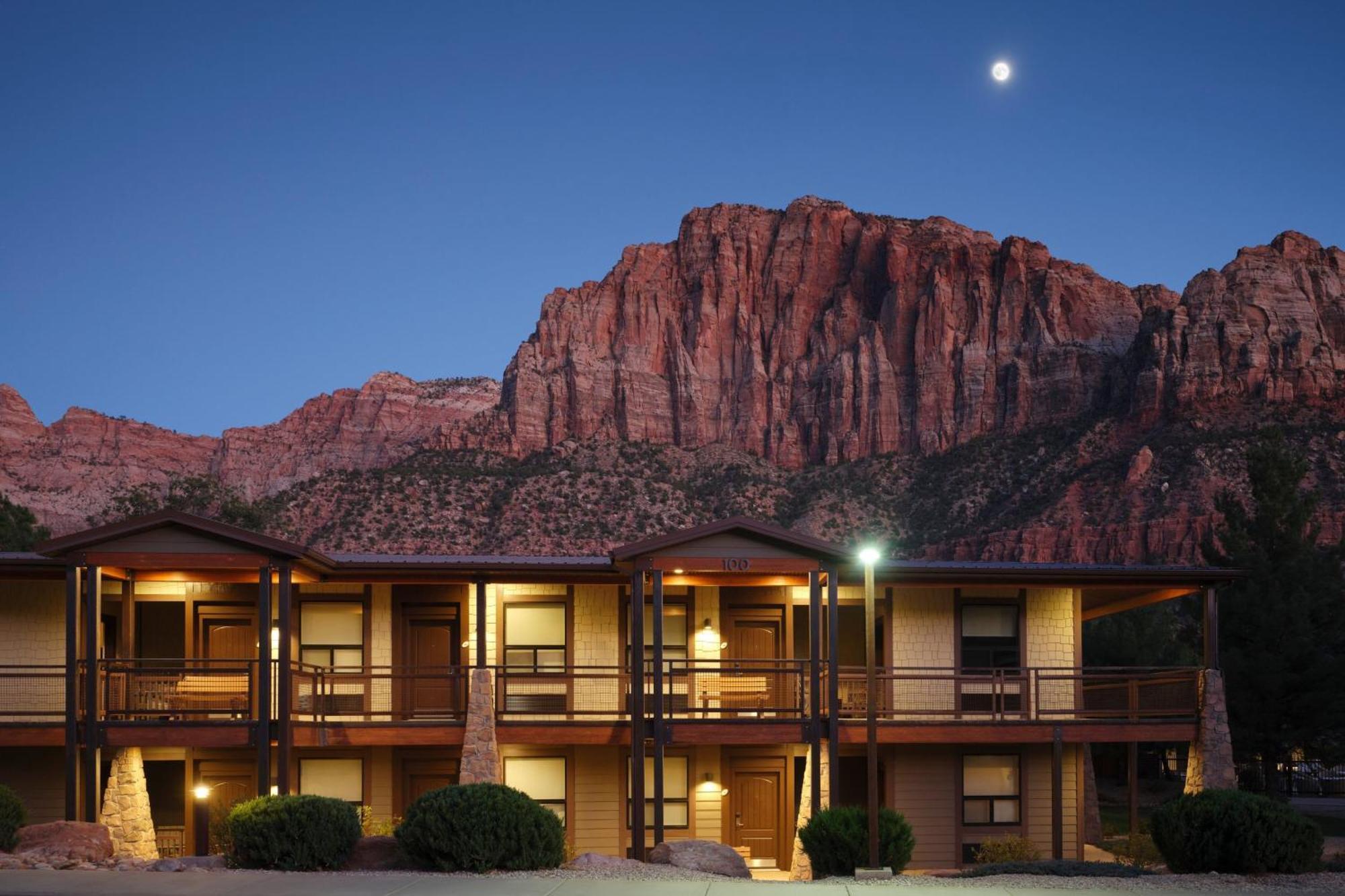 The Red Cliffs Lodge Zion, A Tribute Portfolio Hotel Спрингдейл Екстериор снимка